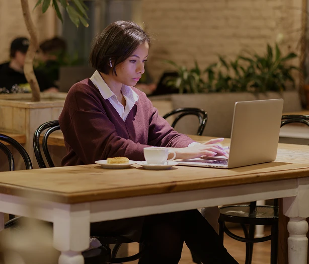 WooCommerce hosting illustration