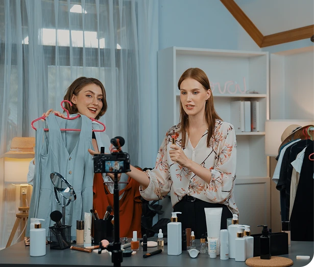 WooCommerce hosting illustration