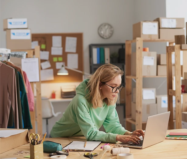 WooCommerce hosting illustration